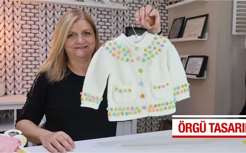 Bonibon şekeri bebek hırkası