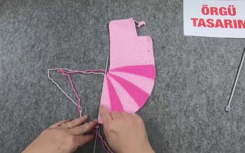 Çok beğenilen lolipop kız yeleği