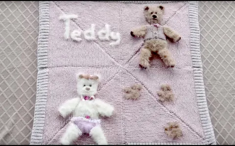 Kolay örebileceğiniz teddy ayıcıklı şirin battaniye
