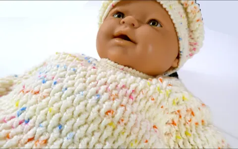 Tığ ile robadan bebek kazağı